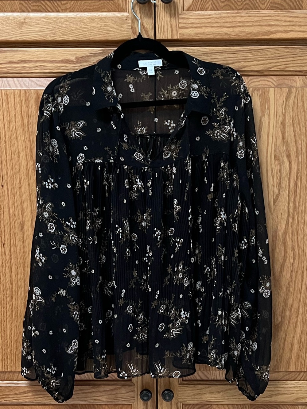 LC Lauren Conrad Black Floral Sheer Long-Sleeve Blouse, EUC, Size XL